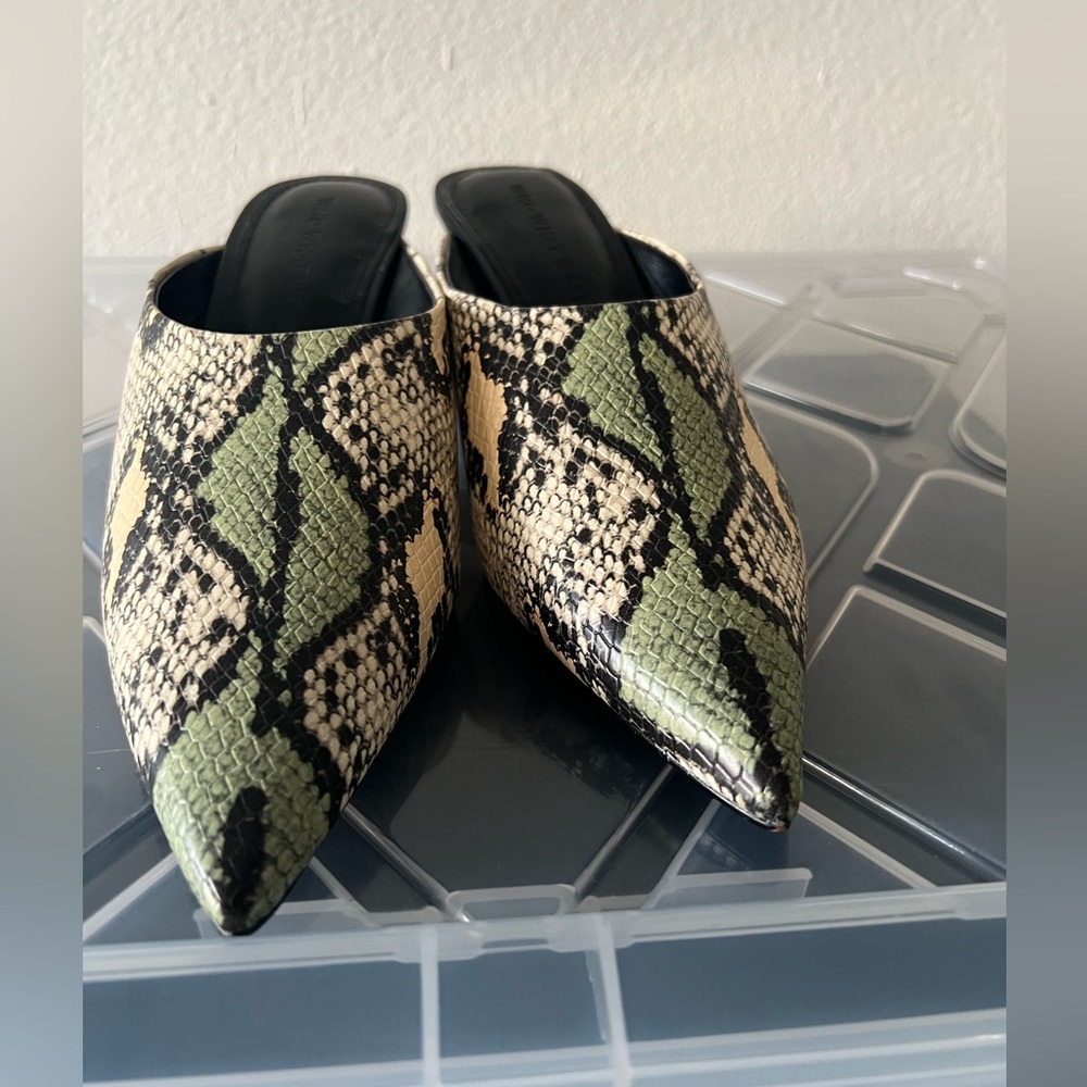 Brand new heel.